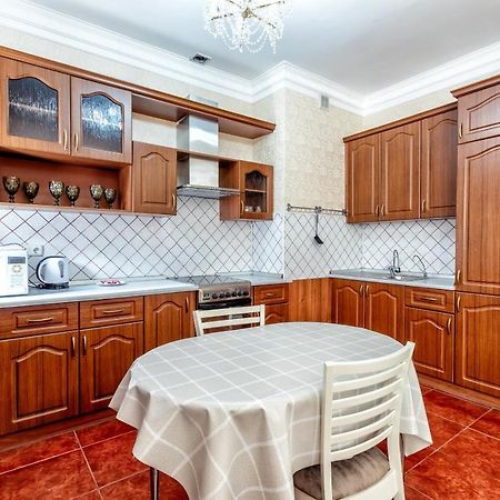 Нурсая Астана Екстер'єр фото